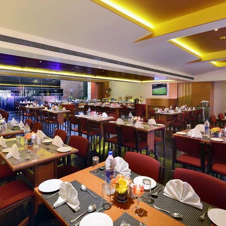 Green View Clarks Inn, Shimoga Exterior foto