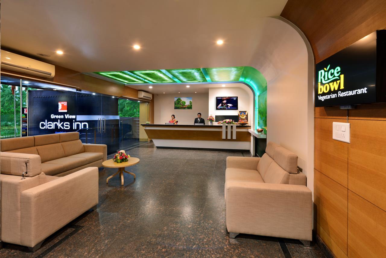 Green View Clarks Inn, Shimoga Exterior foto